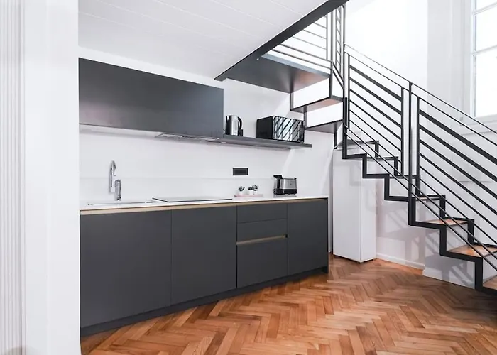 Easylife - - Anfossi 18 - Porta Vittoria