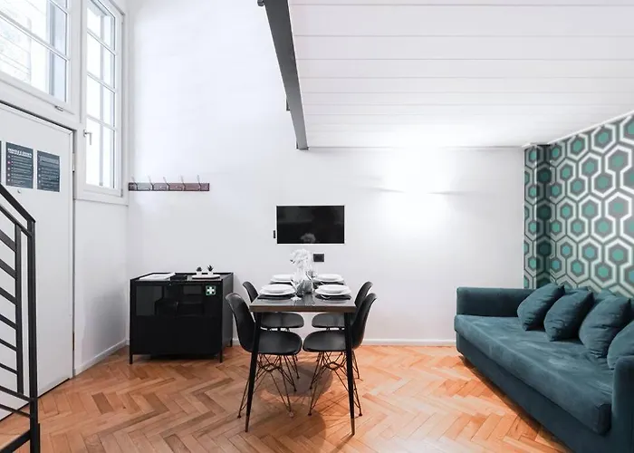 Easylife - - Anfossi 18 - Porta Vittoria