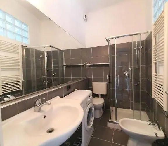 Apartment Convenienza E Ottimo Collegamento Coi Mezzi - Imbriani Urban Retreat