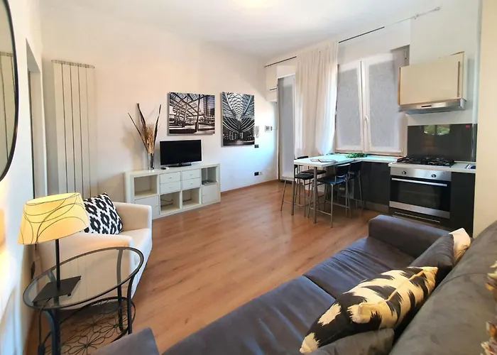 Convenienza E Ottimo Collegamento Coi Mezzi - Imbriani Urban Retreat Daire