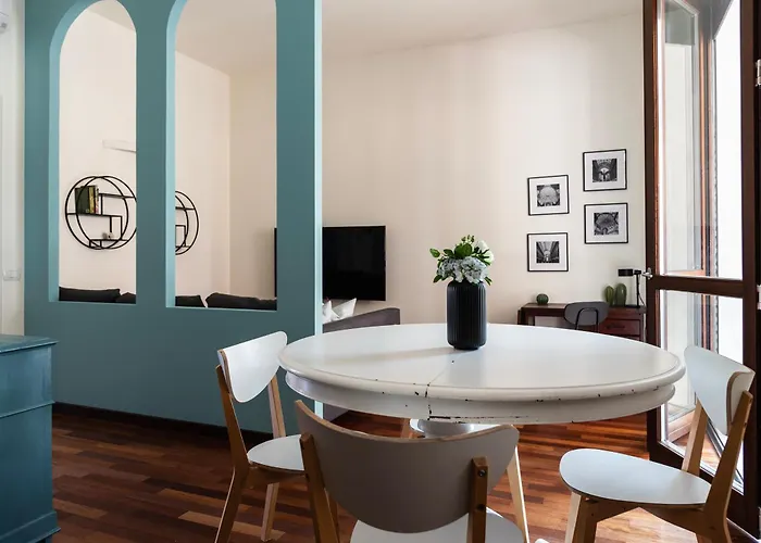 Lägenhet Isola District Terrace -youhosty *