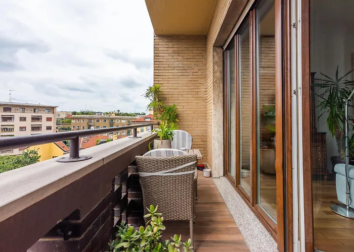 De Amicis Apartment *