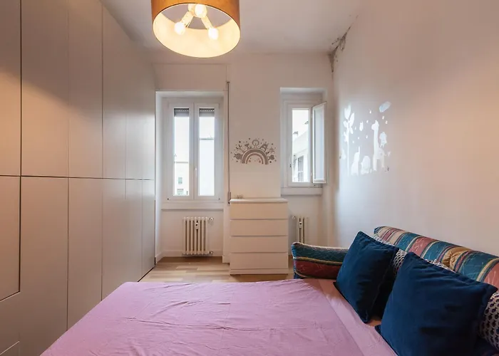 Apartment De Amicis