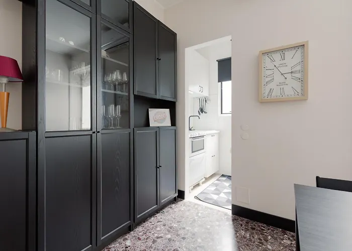 Guesthost - Cosy Mudec -via Tortona District Lägenhet Milano