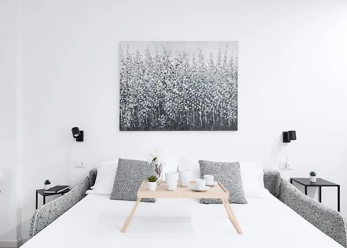 Easylife - - Melzo 13 - Porta Venezia * Milaan