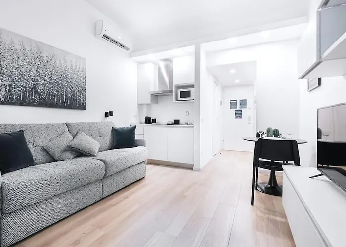 Easylife - - Melzo 13 - Porta Venezia *