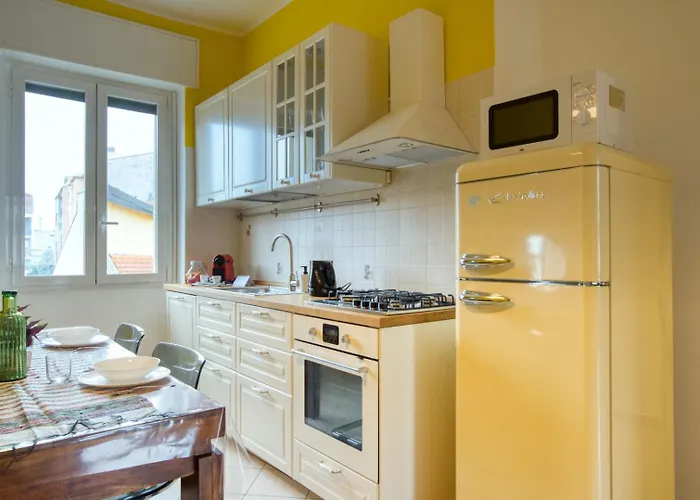Apartament Guesthost - Giallo In Milano! Mediolan
