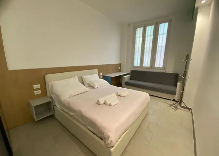 לינה וארוחת בוקר Milancenisio מילאנו