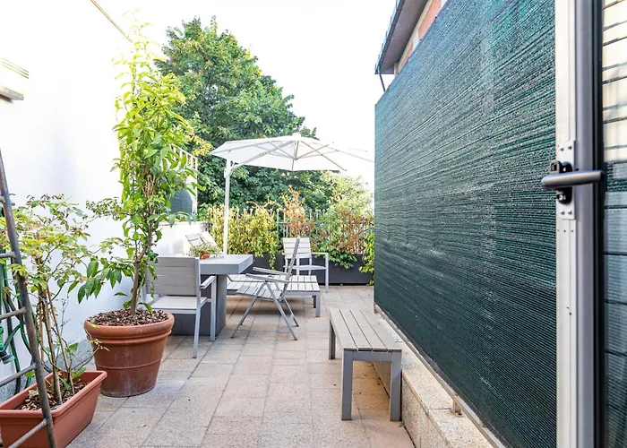 Studi - Collection Affittacamere 4*