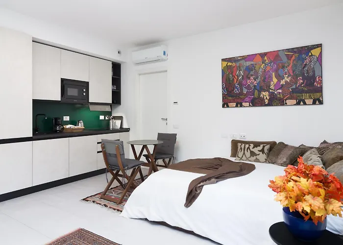 Con Giardino Navigli Μιλάνο