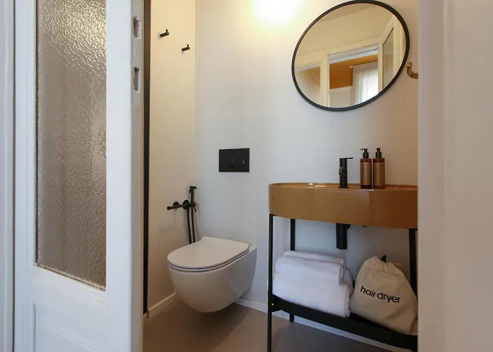 Ca Bela - Certosa 3*