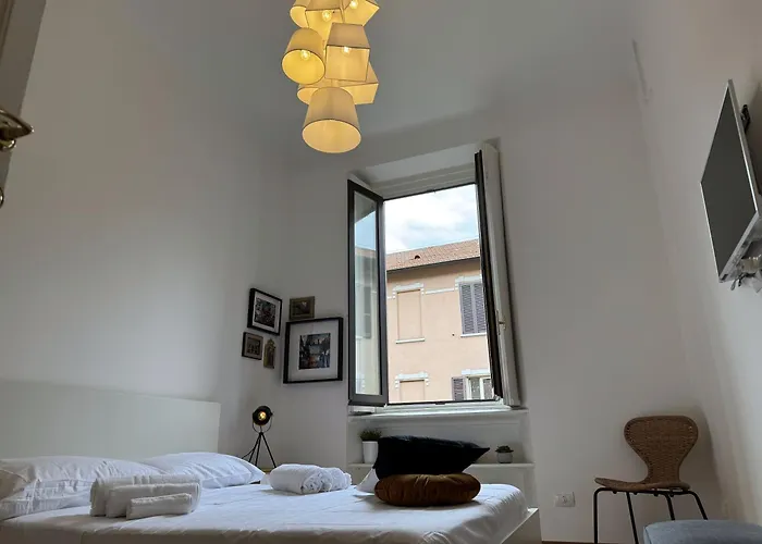 Apartmán Via Stradivari - Vicino Duomo Milán