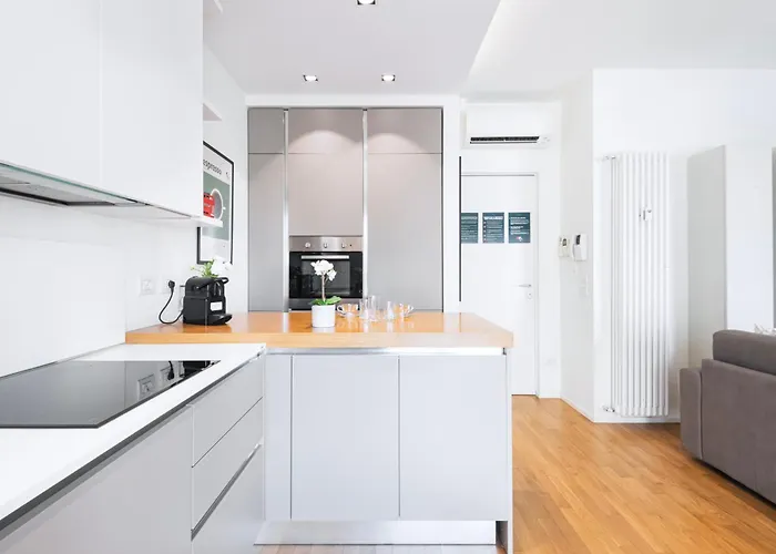 Easylife - - Rontgen 24d - Bocconi