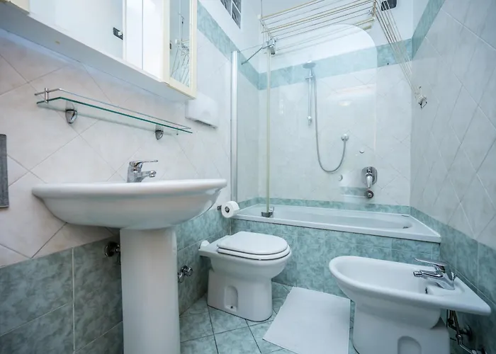 Cozy Rogoredo Next To The Metro And Train Station Apartment *