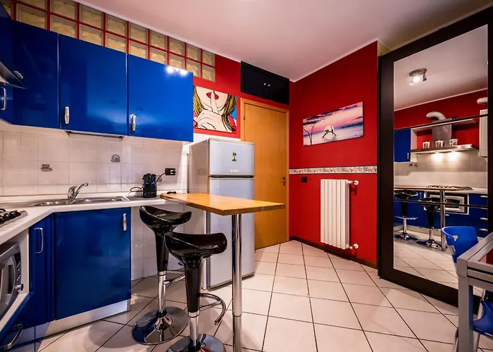 Apartment Cozy Rogoredo Next To The Metro And Train Station