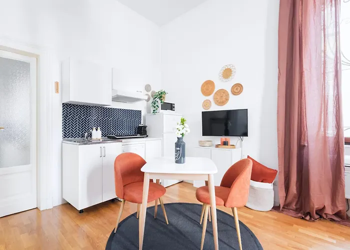 Easylife - - Taddei 14c - Washington Appartement