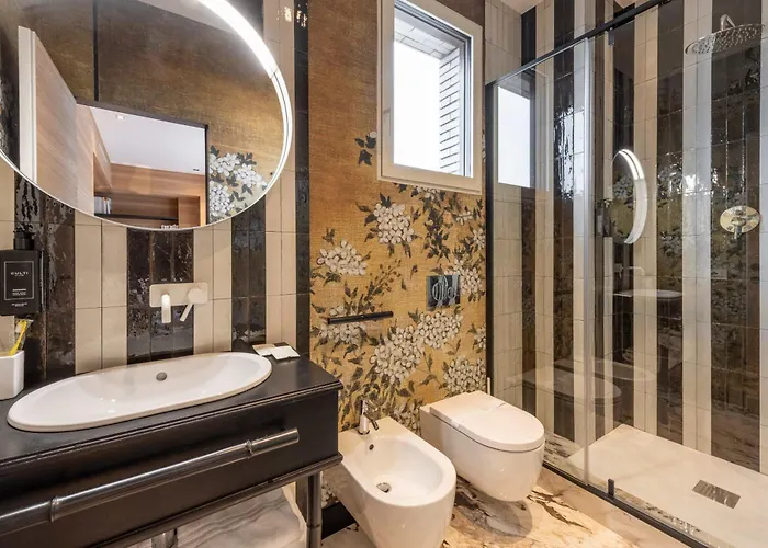 Royal Luxury Brera Апартаменты *