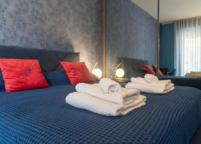 Casa Degli Specchi, Di Lusso In Galleria Buenos Aires Апартаменты *