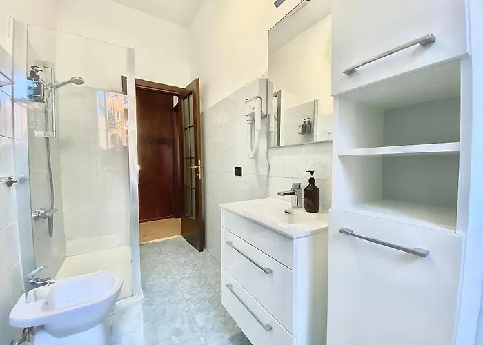 Navigli Style, Tra Metropolitana Famagosta, Comfort E Modernita * מילאנו