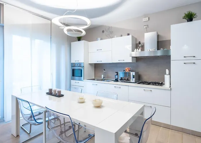 Exclusive - Santa Giulia Daire *