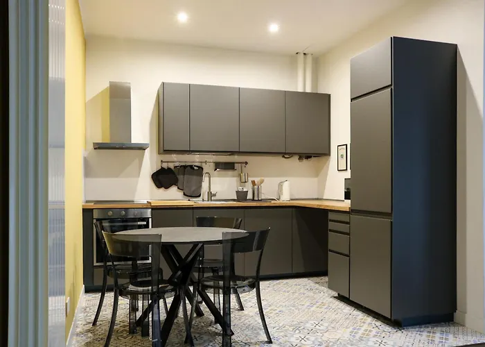 Rrrapido - Corso San Gottardo Апартаменты Милан