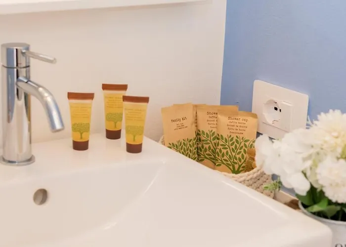 I Host - Juvara 26 * Milán