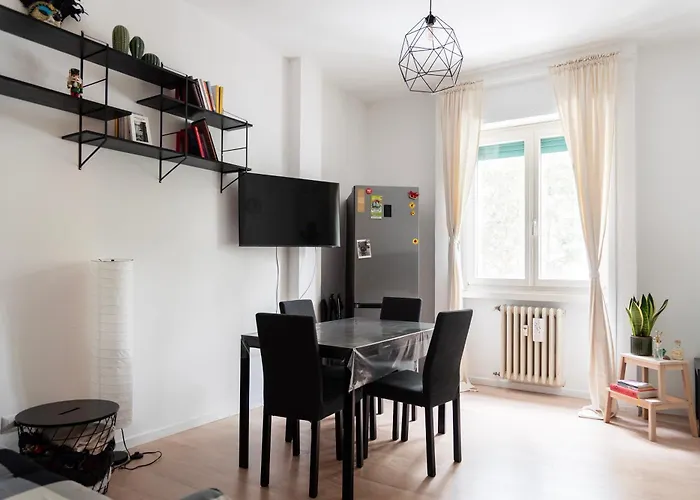 Youhosty - Pisa 18 Mailand