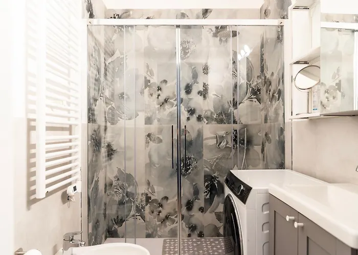 Youhosty - Pisa 18 Mailand