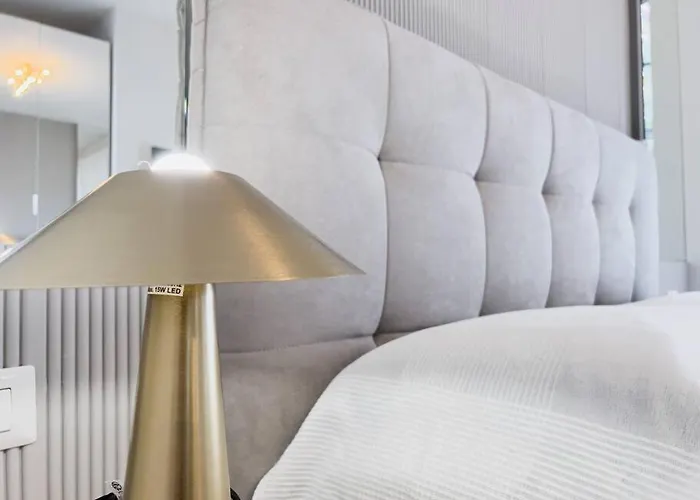 アパート San Siro Luxury *