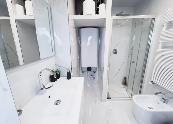 San Siro Luxury アパート