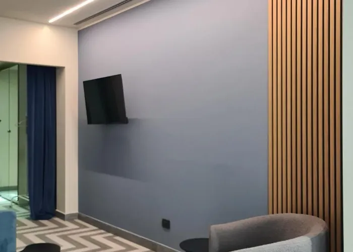 Serendipity - Navigli 4*