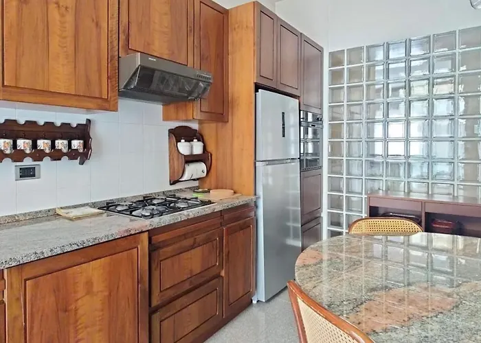 Elegante Attico Con Terrazza - Porta Venezia דירה *