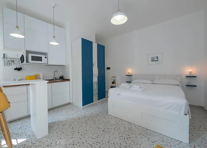 2 Pax Wi-fi- Via D'agrate, 19 C