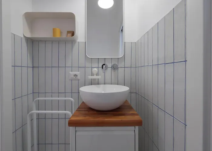 2 Pax Wi-fi- Via D'agrate, 19 C Appartamento