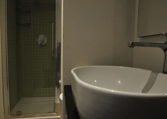 Antico E Moderno Al Centro Del Centro Di * Milán