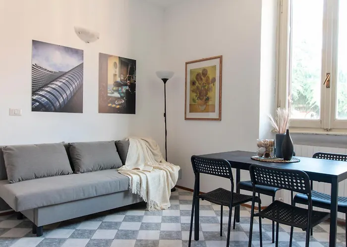 I Host - Pasteur 15-3 *