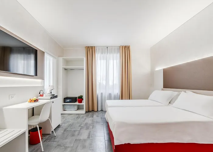 בית הארחה Navigli 4*