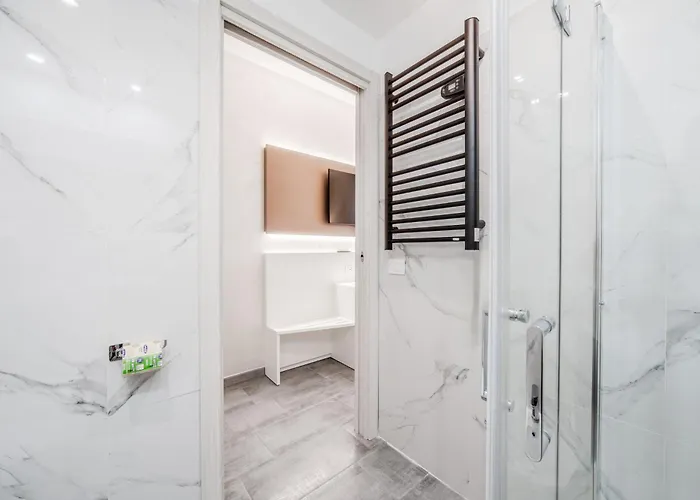 בית הארחה Navigli 4*