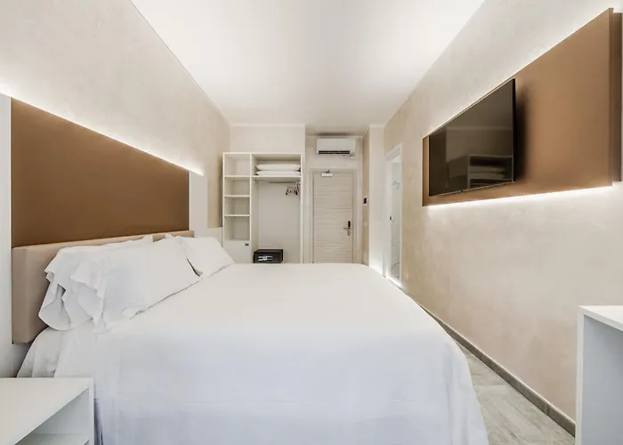 Navigli בית הארחה 4*