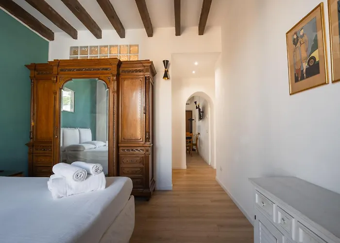 Marco Aurelio Liberty Bilo Apartment