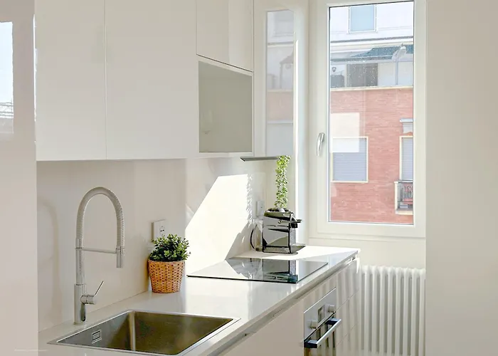 D'adda 16 - Luminosa - 3 Min Dal Naviglio Milano