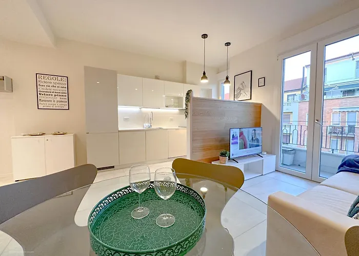 Daire D'adda 16 - Luminosa - 3 Min Dal Naviglio *