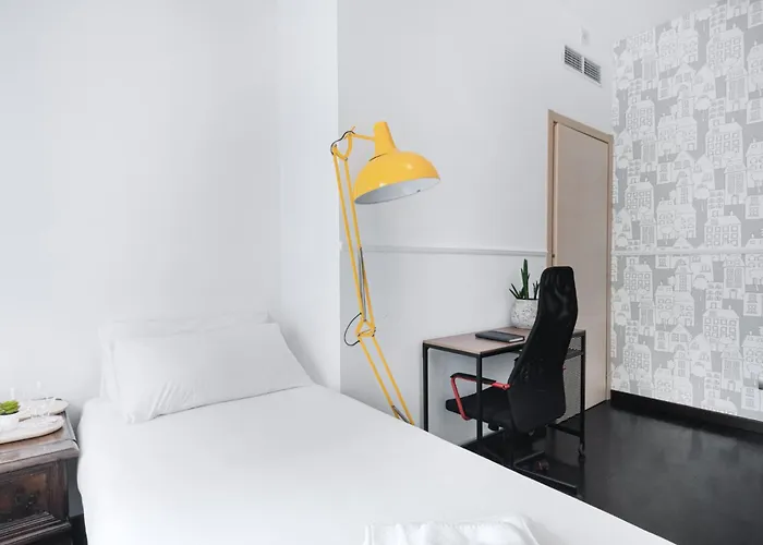 Apartment Easylife - - Luigirazza 6 - *