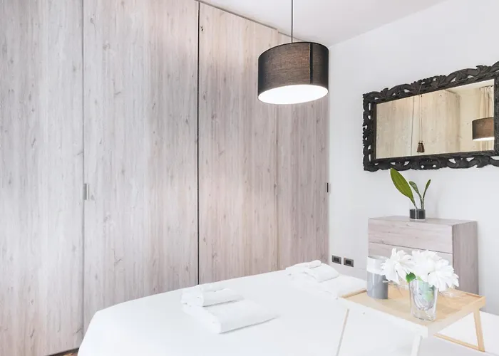 Apartment Easylife - - Luigirazza 6 - Milan