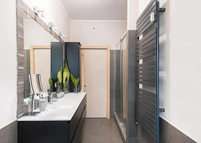 Easylife - - Luigirazza 6 - Apartment *