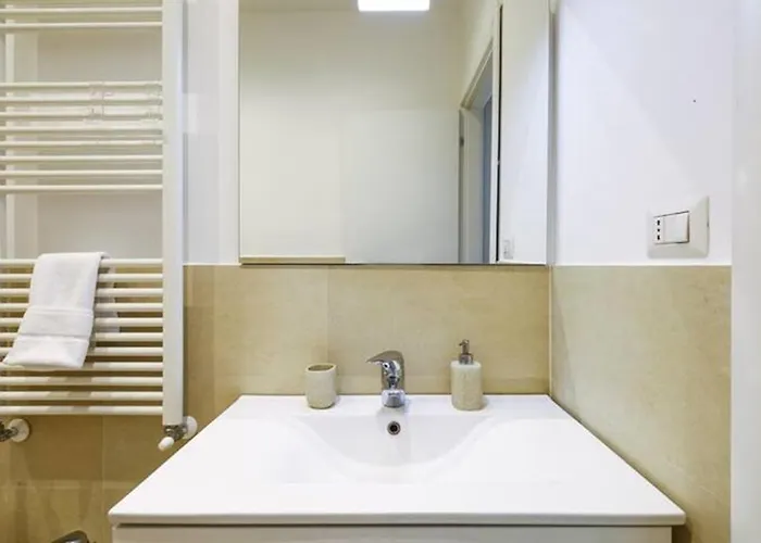 Casati Premium Repubblica- Porta Venezia شقة