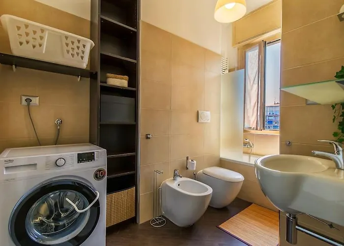 Exclusive & Strategic 2-bedroom Apartment, 50m From M4