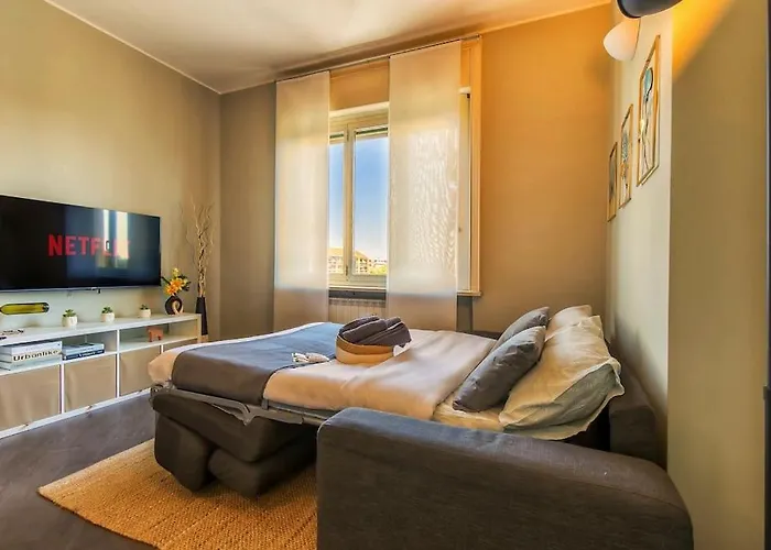 Apartment Exclusive & Strategic 2-bedroom Apartment, 50m From M4 Milan