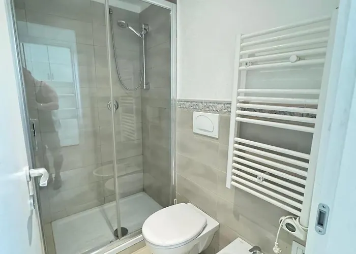 5min Da Stazione アパート *