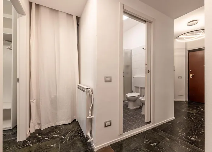 Duomo - Unione Charme * ミラノ